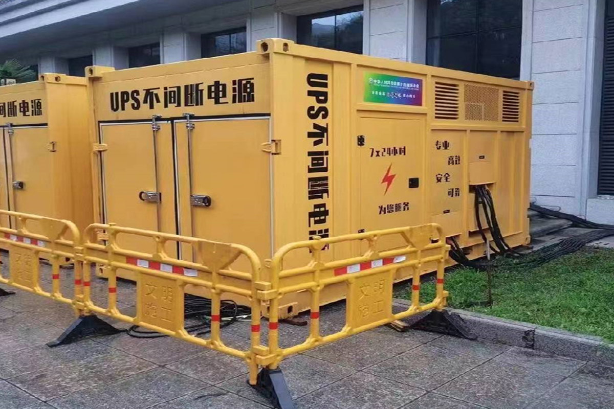 宝山发电机租赁施工现场